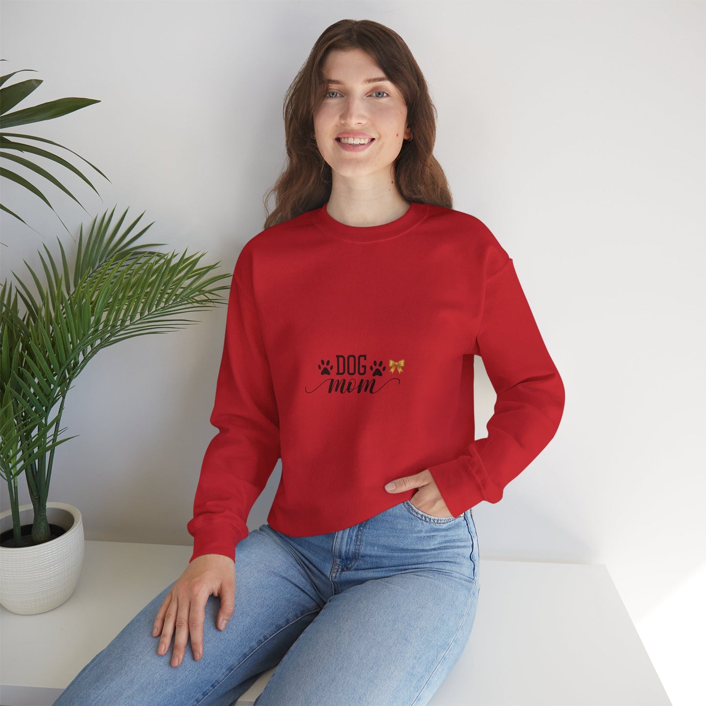 Dog Mum Crewneck Sweatshirt - Cozy Gift for Pet Lovers